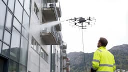 Droneleverandør i felten